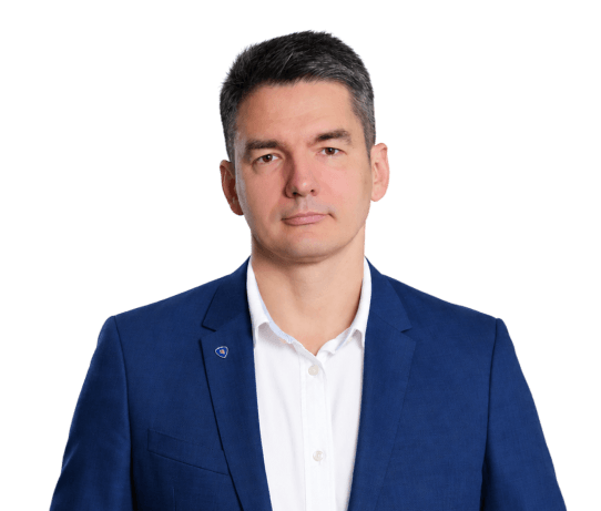 Иван Антимонов Генеральный директор платформы